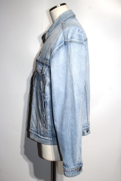 Balenciaga バレンシアガ デニムジャケット メンズ46 ライトブルー デニム tye14 0 の購入なら 質 の大黒屋 公式