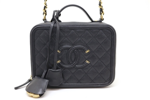 Chanel シャネル バッグ バニティバッグ バニティ ショルダーバッグ ブラック キャビアスキン バニティバッグ ゴールド金具 0 の購入なら 質 の大黒屋 公式