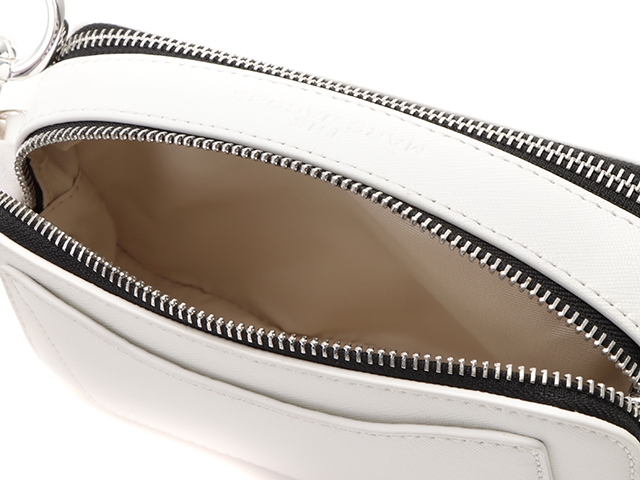 Marc Jacobs マークバイマークジェイコブス バッグ ショルダーバッグ スナップショット Dtm ホワイト レザー 430 の購入なら 質 の大黒屋 公式