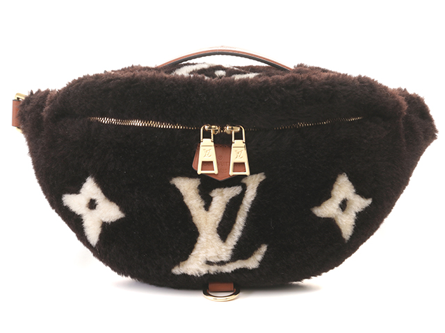 美品 LOUIS VUITTON バムバッグ ボスフォール クロスボディバッグ