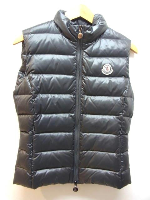 Moncler ダウンベスト Ghany ナイロン グレー 00 432 の購入なら 質 の大黒屋 公式