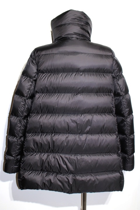 Moncler モンクレール ダウンコート レディース4 ブラック ナイロン Torcyn トリシン 17年 0 の購入なら 質 の大黒屋 公式