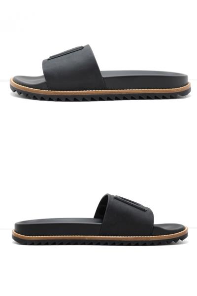 Fendi フェンディ スライドサンダル メンズ8 約27cm ブラック ラバー 7x1148ia6f0gme 定価 47 300 0 の購入なら 質 の大黒屋 公式