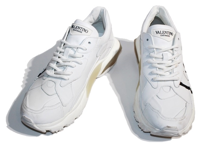 Valentino バレンチノ ヴァレンティノ バウンススニーカー メンズ39ハーフ ホワイト レザー Vltnロゴ 432 の購入なら 質 の大黒屋 公式