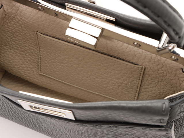 Fendi フェンディ バッグ ショルダーバッグ ミニピーカブー セレリア グレー レザー 8bn244 430 の購入なら 質 の大黒屋 公式