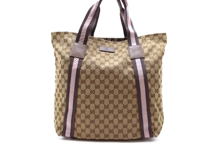 極美品❤️ 本物正規品GUCCI グッチアクセサリーポーチデニム　黒ブラック グッチ | 中古ブランド通販・高価買取の大黒屋