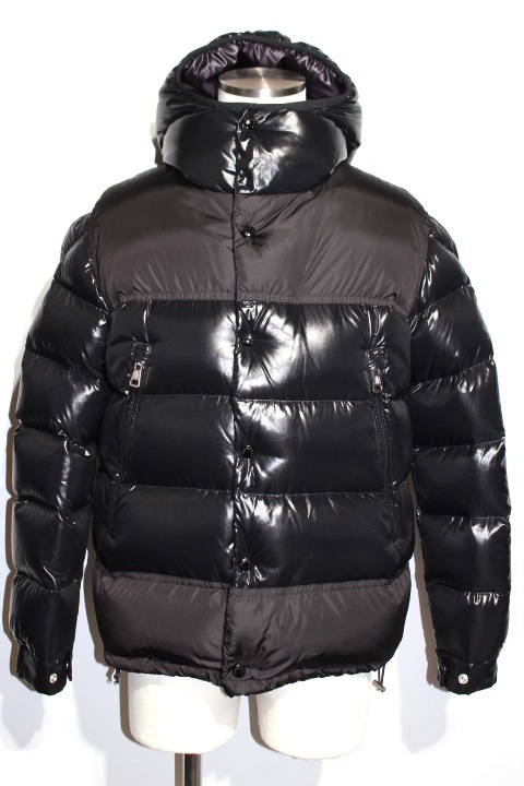 Moncler モンクレール アウター ダウンジャケット Tany タニー メンズ1 約sサイズ ブラック ナイロン 17 年 0 の購入なら 質 の大黒屋 公式