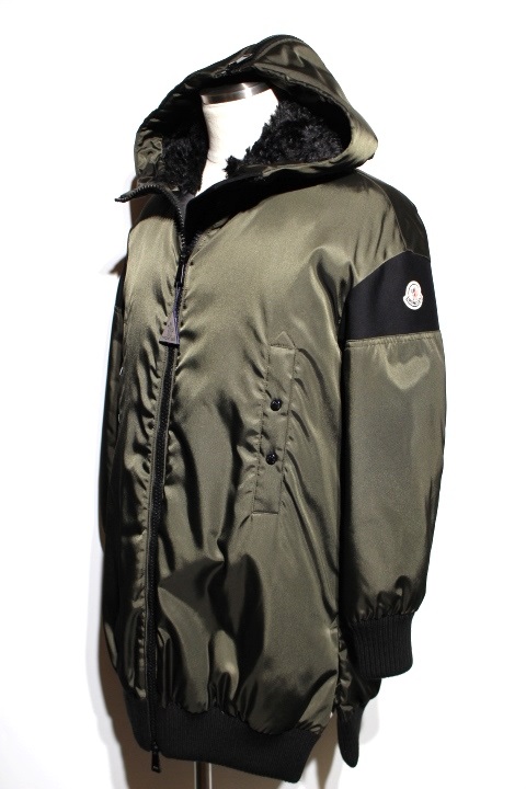 Moncler モンクレール アウター ダウンジャケット Sirli カーキ メンズ0 約sサイズ 18年 0 の購入なら 質 の大黒屋 公式
