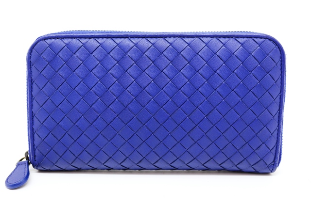 Bottega Veneta ボッテガ ヴェネタ サイフ 小物 ラウンド長財布 長財布 イントレチャート ラウンド長財布 ブルー レザー 0 の購入なら 質 の大黒屋 公式