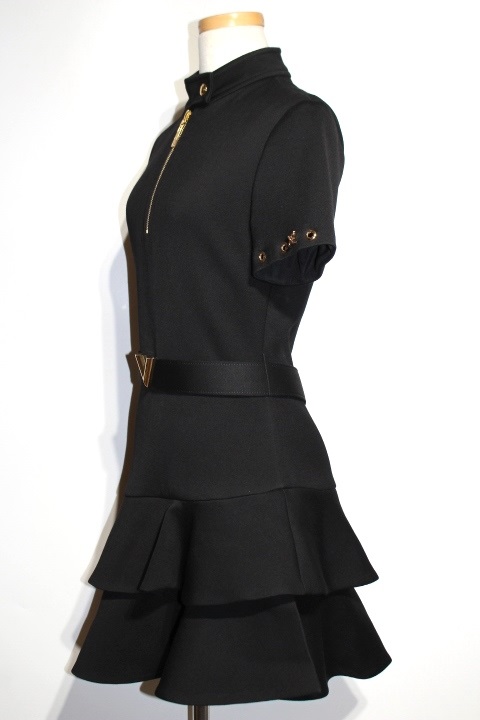 Louis Vuitton ルイ ヴィトン Lv ショートスリーブアシンメトリックドレスウィズフリル ワンピース レディース36 ブラック ウール 年 1a607l 0 の購入なら 質 の大黒屋 公式