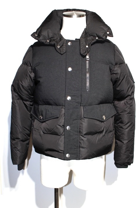 Moncler モンクレール ダウンジャケット アウター Cuzco ナイロン ブラック メンズ0 約xsサイズ 17年 0 の購入なら 質 の大黒屋 公式