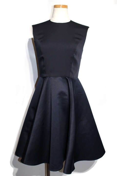 Yoko Chan ヨーコチャン ノースリーブワンピース フレア ドレス Ycd 2 5 レディース36 ネイビー ポリエステル 0 の購入なら 質 の大黒屋 公式