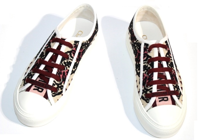 Dior ディオール スニーカー レディース36ハーフ 約23 5cm 刺繍入りキャンバス ベージュ ブラック ファブリック 0 の購入なら 質 の大黒屋 公式