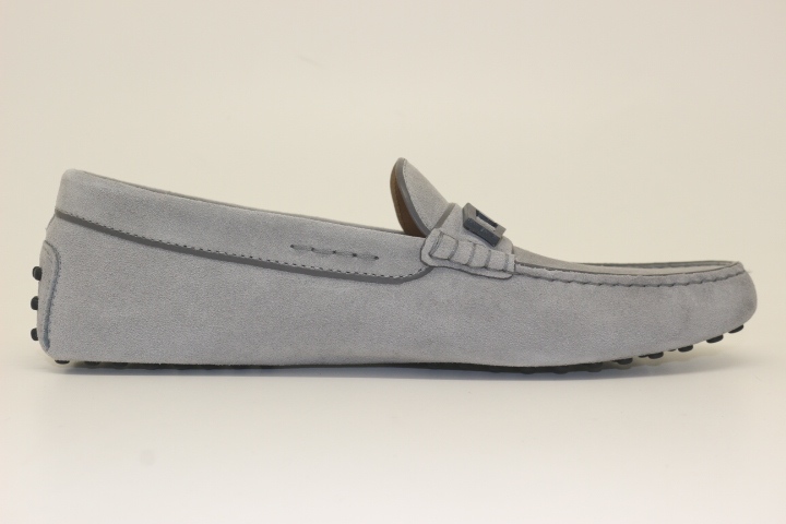 Tod S トッズ ドライビングシューズ メンズ9 グレー スエード 432 の購入なら 質 の大黒屋 公式