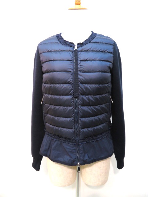 モンクレール ダウン カーディガン レディース M ネイビー ナイロン Maglione Tricot Alla Coreana 432 の購入なら 質 の大黒屋 公式
